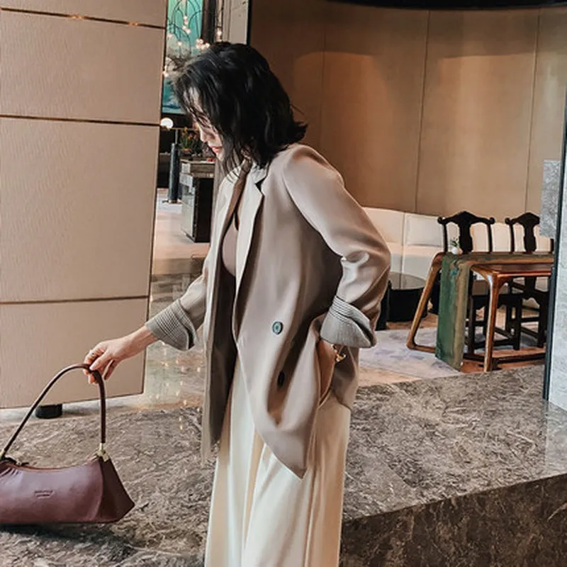 

Spring and autumn small suit jacket female Korean version of the British style trend is thin ladies temperament suit jacket