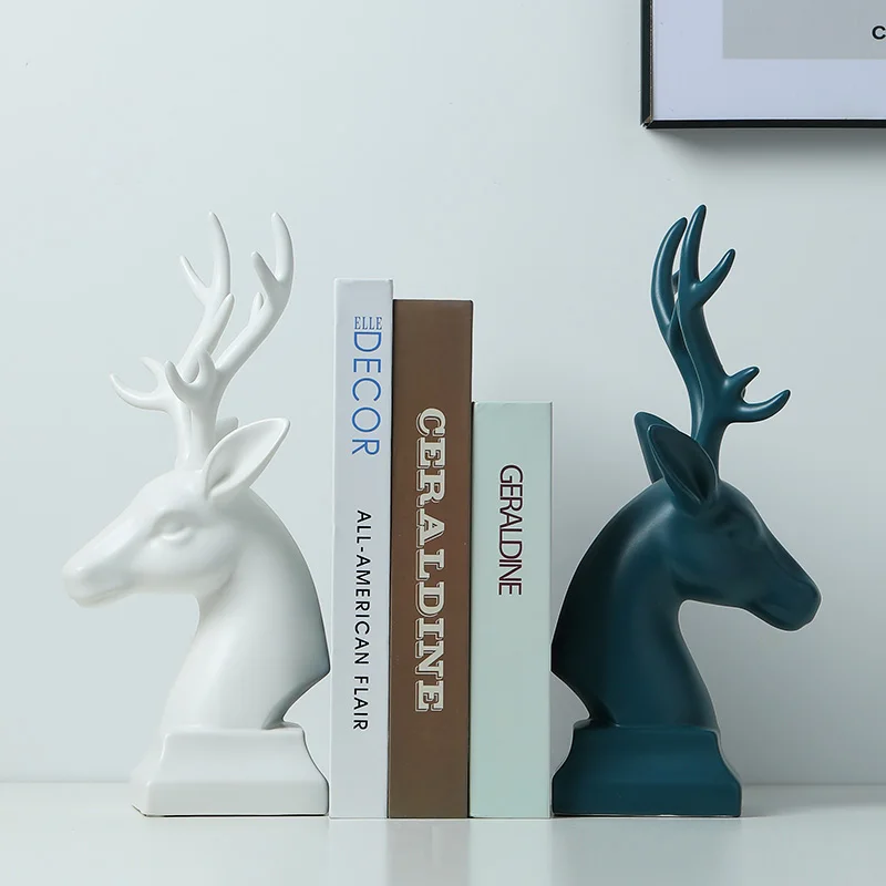 

Europe Creative Simple Black And White Ceramic Deer Head Wedding Gifts Ceramic Crafts Wedding Decorations W2521