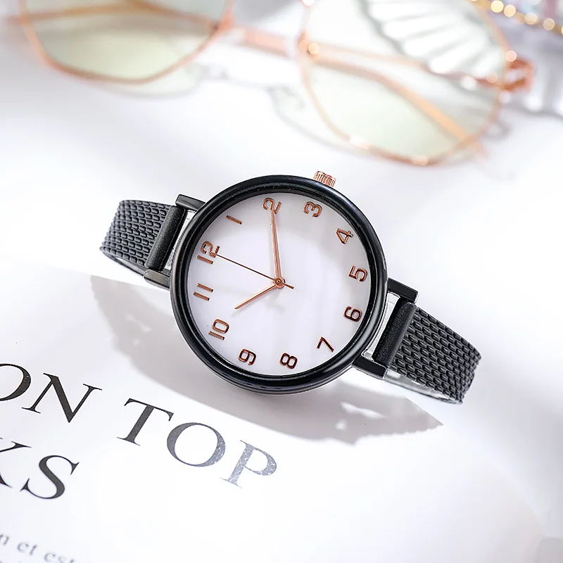 

Повседневные кварцевые часы для женщин с силиконовым ремешком, спортивные часы для мужчин и женщин