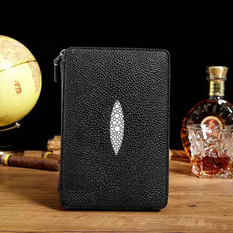 

Освежитель для сигар, портативный дорожный прибор для сигар, 4 CTS с увлажнителем, коробка для сигар