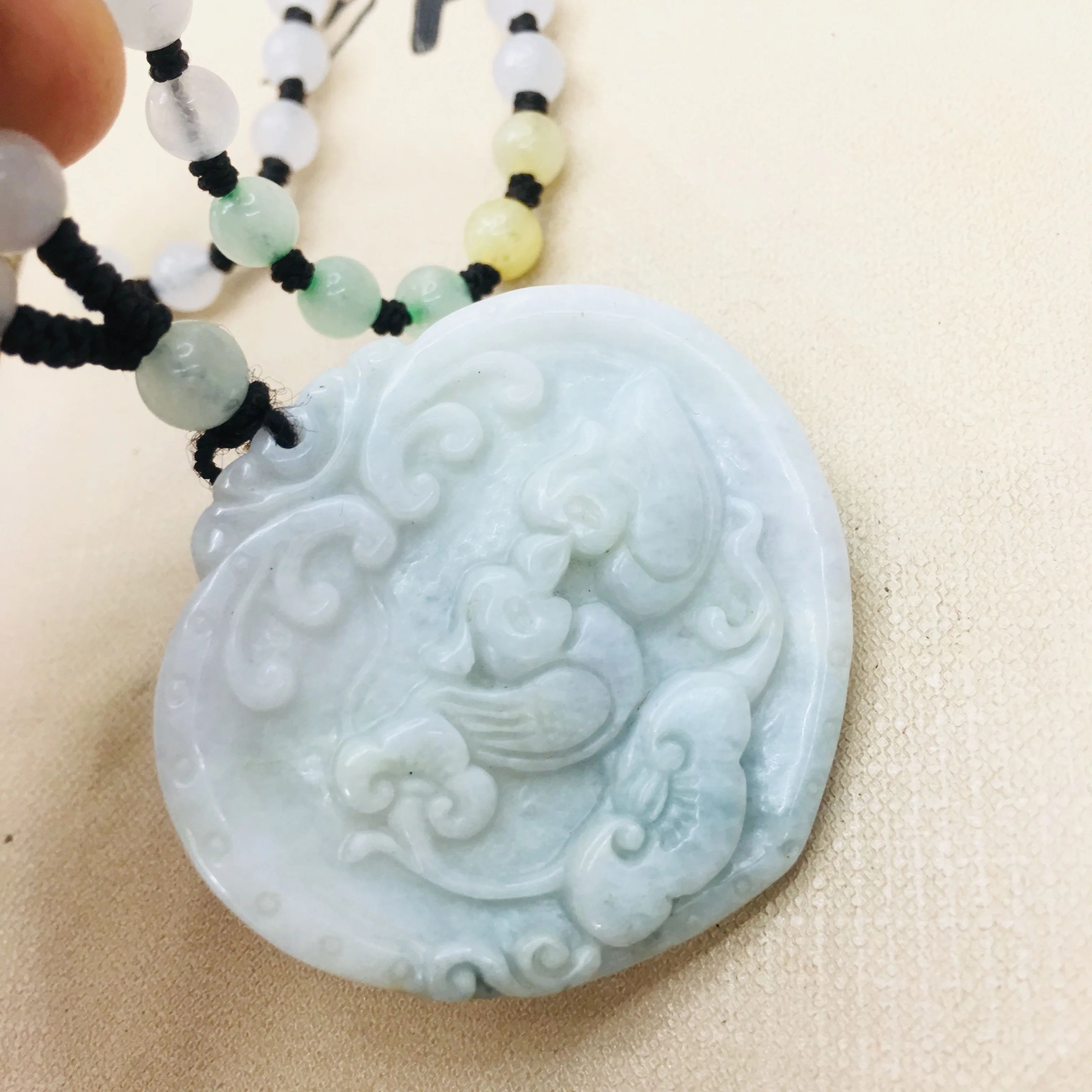 

Цепочка Из Натурального изумруда ручной работы, кулон в форме сердца ручной работы с нефритовыми бусинами трех цветов, ожерелье, цепь для свитера