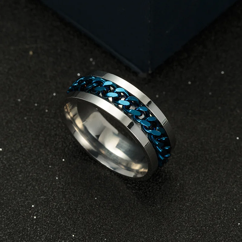 

Men's titanium steel chain turns the ring in turn