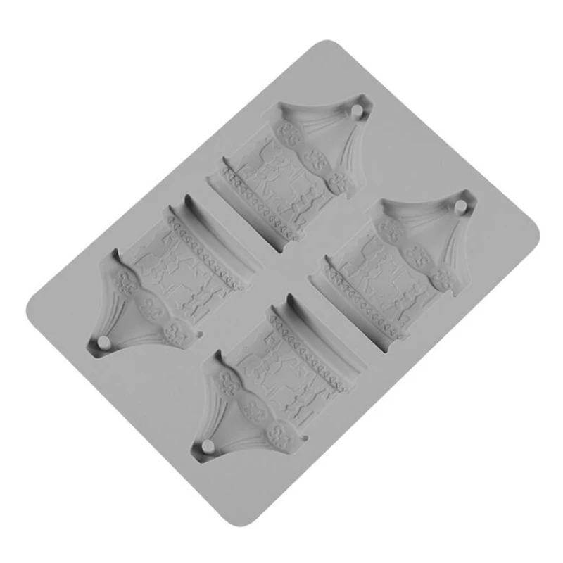 

Silicone car aromatherapy wax sheet mold 4 carousel chocolate pudding molds Plaster mold with hanging holes Easy to demold