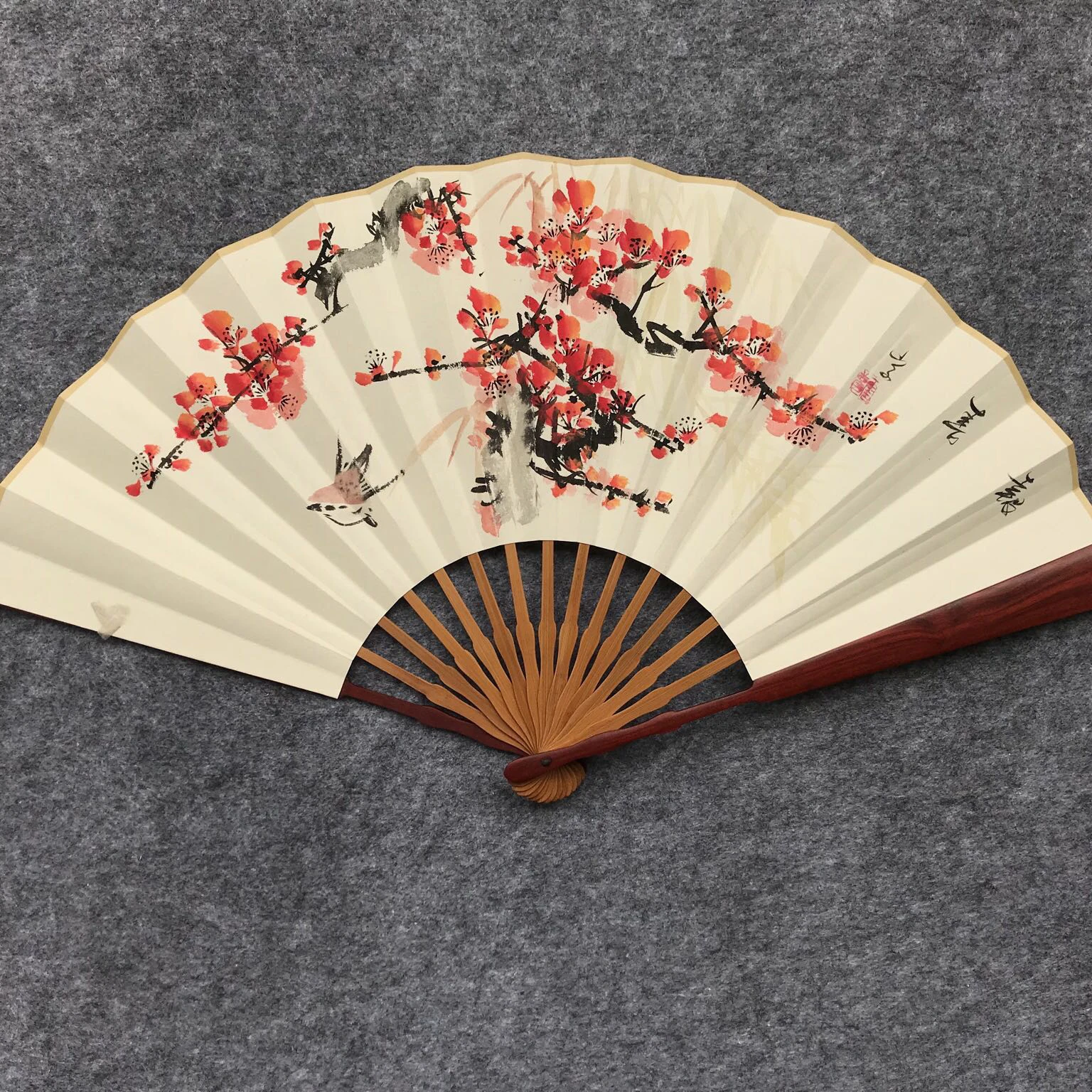 

Chinese Style Bamboo Fans Decorative Lace Silk Fabric Folding Hand Fans Dance Flower Wedding Party Abanicos De Madera Fan BA60SZ