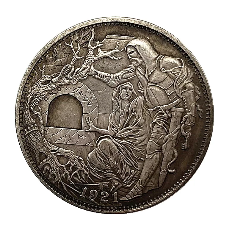 

Skeleton Pirate Bronze and Silver Commemorative Coin