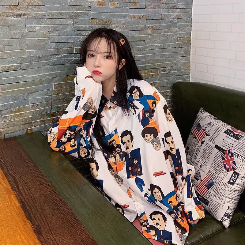 

Retro loose Joker printed long sleeve shirt 2020 spring women's niche design lapel shirt tide