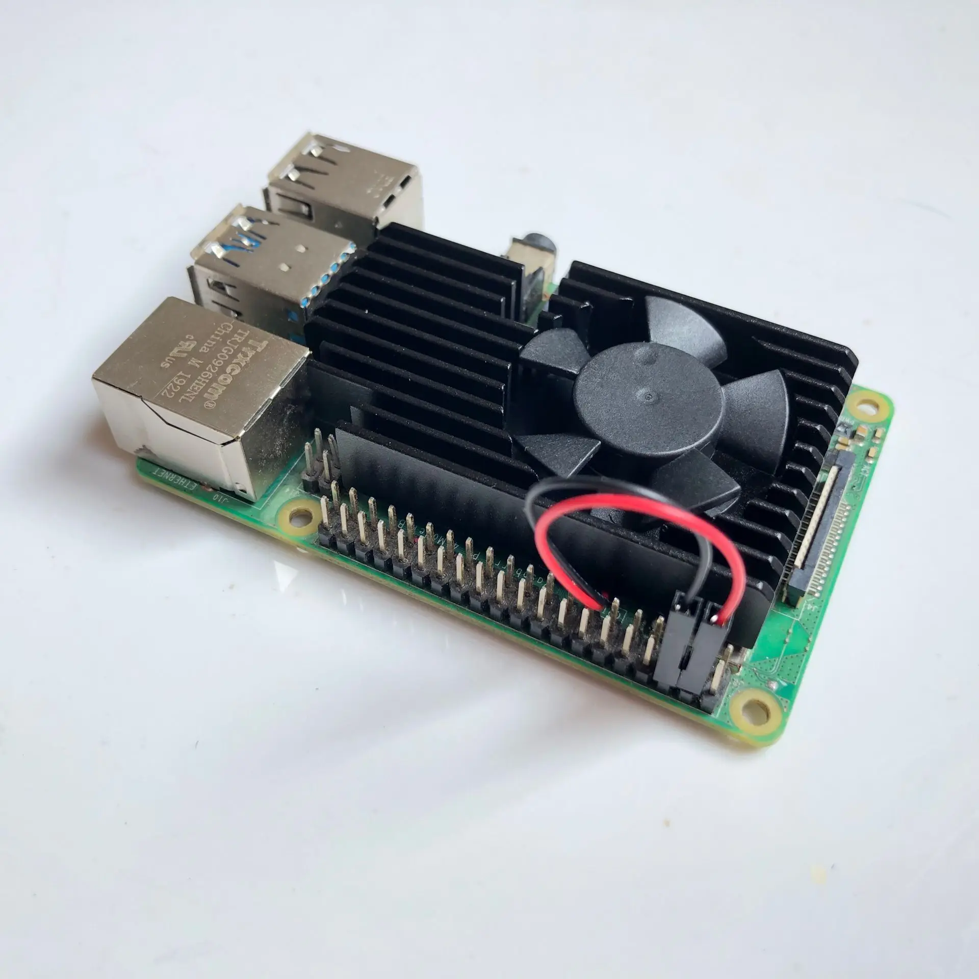 

Aluminum Alloy Metal Case Cooling Heatsinks Black Silver Fit For Raspberry Pi 4 Metal Enclosure Protective Box+abs Shell Case