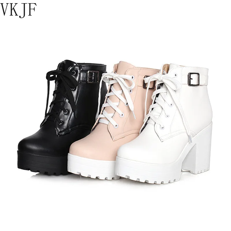 

2021 Autumn Martin Boots Boots Women Round Toe Buckle Shoes Women High Heel Fashion Plus Size Square Heels Lacing 3 Colors