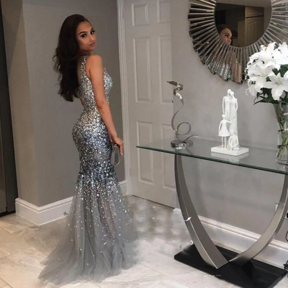 Luxury Crystal Mermaid Prom Dresses Jewel Neck Beaded Dubai Formal Evening Gowns 2020 Tulle Grey Party Gowns