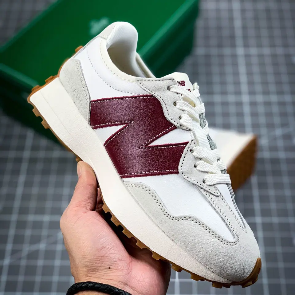 

Амортизация 2021 Новый винно-красный 327nb светильник модный тренд для мужчин и женщин уличные спортивные и удобные кроссовки для бега и бега