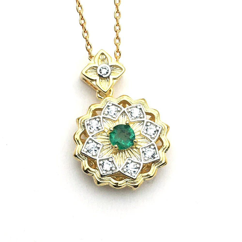 

Real Natural Emerald Pendant Sterling 925 Silver Gemstone Oval4*6mm Necklace Fine Jewelry For Woman Lady Party Wedding Gift