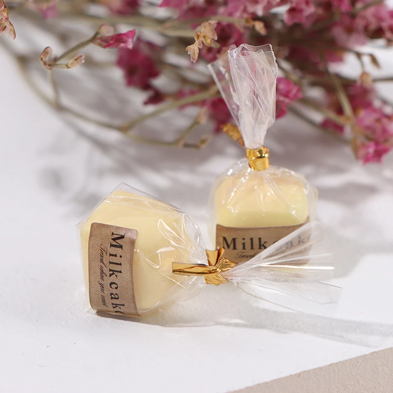

1/12 Dollhouse Miniature Accessories Mini Bread Milk Cake Simulation food Model Toys for Doll House Decoration