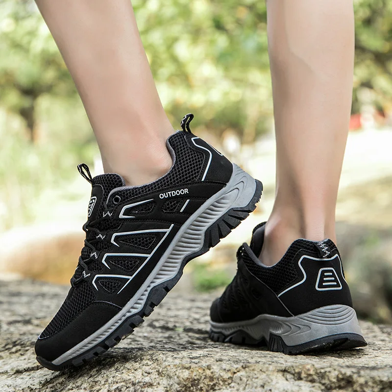 New Summer Men Sneakers Mesh Breathable Hiking Shoes Outdoor Non-Slip Walking Shoes Lightweight Men's Shoes Size 36-46