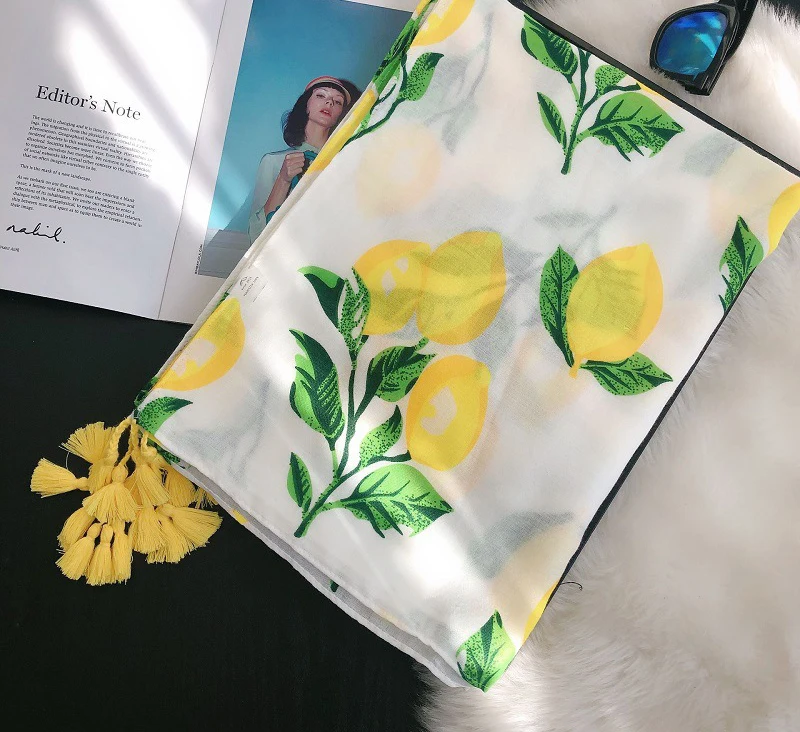 Cheap 2020 Nieuwe Katoenen Citroen Patroon Kwastje Sjaal Sjaals Mooie Vrouwen Strand Blad Hoofd Wrap Hijab Sjaals Gratis Verzending