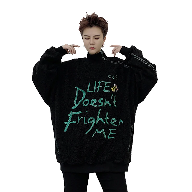 

Men Faux Lambswool Embroidery Thicken Stand Collar Pullover Sweatshirt Outerwear Male Women Couple Hoodie Sweatshirt Jacket