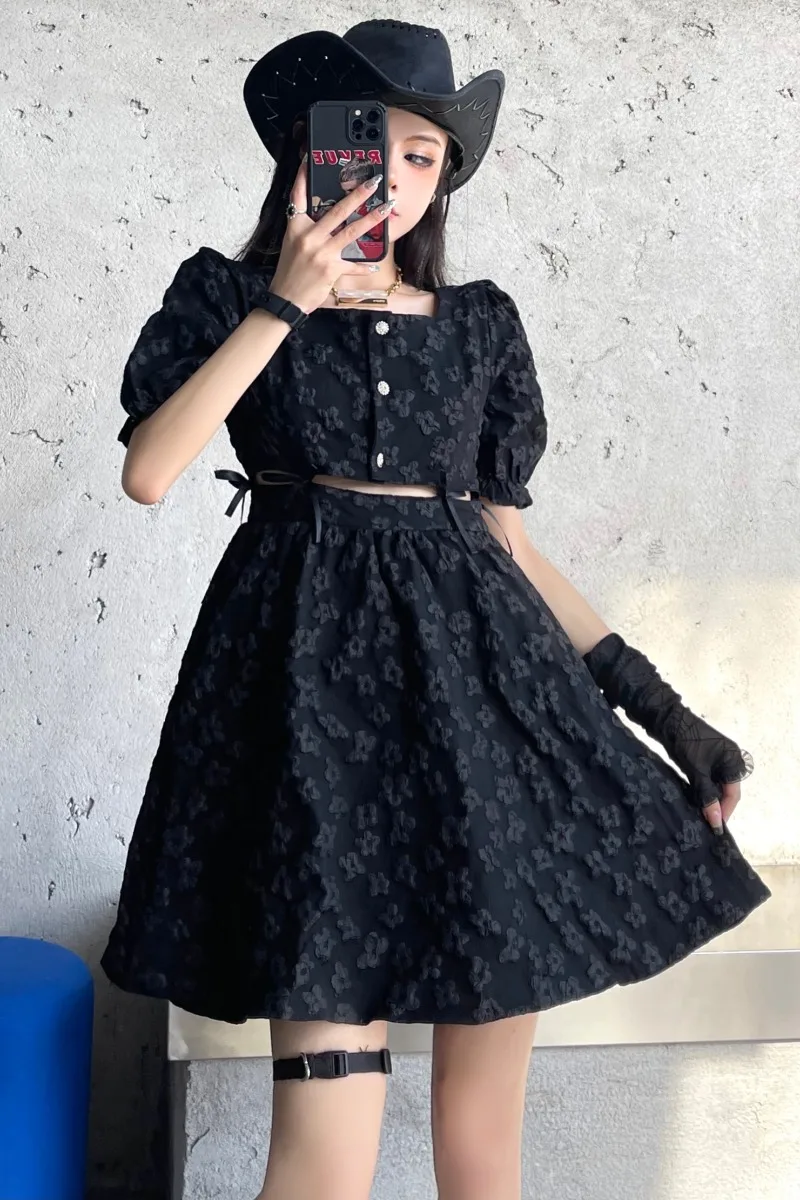 

Design dress female 2021 new summer ins niche jacquard high waist bf square collar short sleeve skirt tide