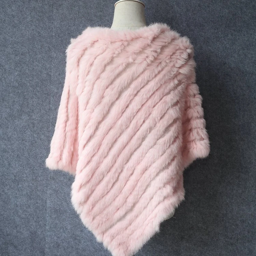 Женское Вязаное пончо из натурального кроличьего меха сезон весна-осень 2019 |