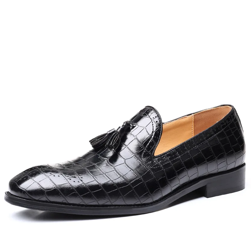 

tassel patent leather Men Dress Shoes Formal Wedding Party Shoes For Men Retro Brogue Shoes Men's Oxfords Zapatos Hombre