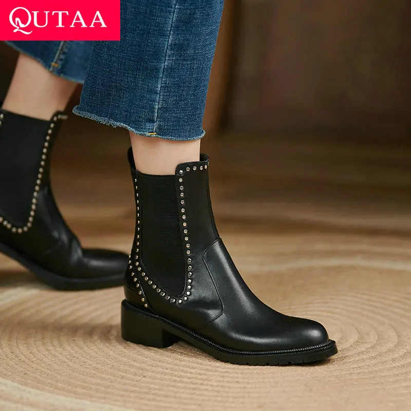 

QUTAA 2022 Slip On Ankle Boots Fashion Square Low Heel Short Boots Autumn Winter Round Toe Casual Rivet Women Shoes Size 34-39