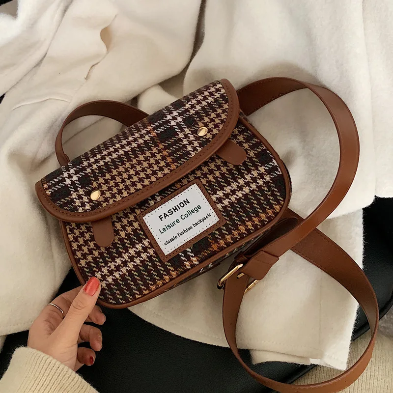 Женская качественная кожаная сумка через плечо маленькая с клапаном сумки