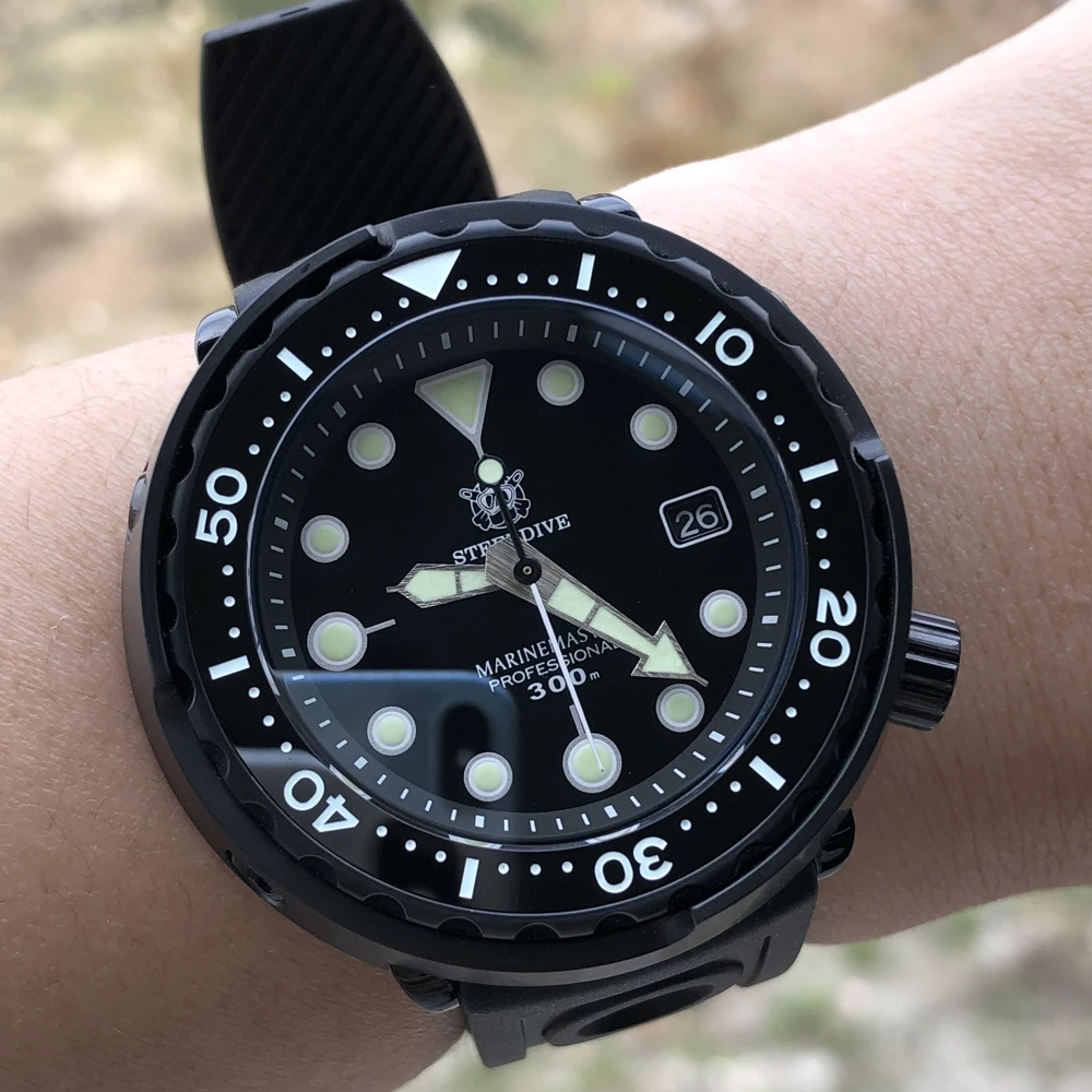 

STEELDIVE SD1975T Black case Mens Mechanical Watch 300m Diver Watch NH35 Movement Sapphire Crystal Luminous Automatic Watch men
