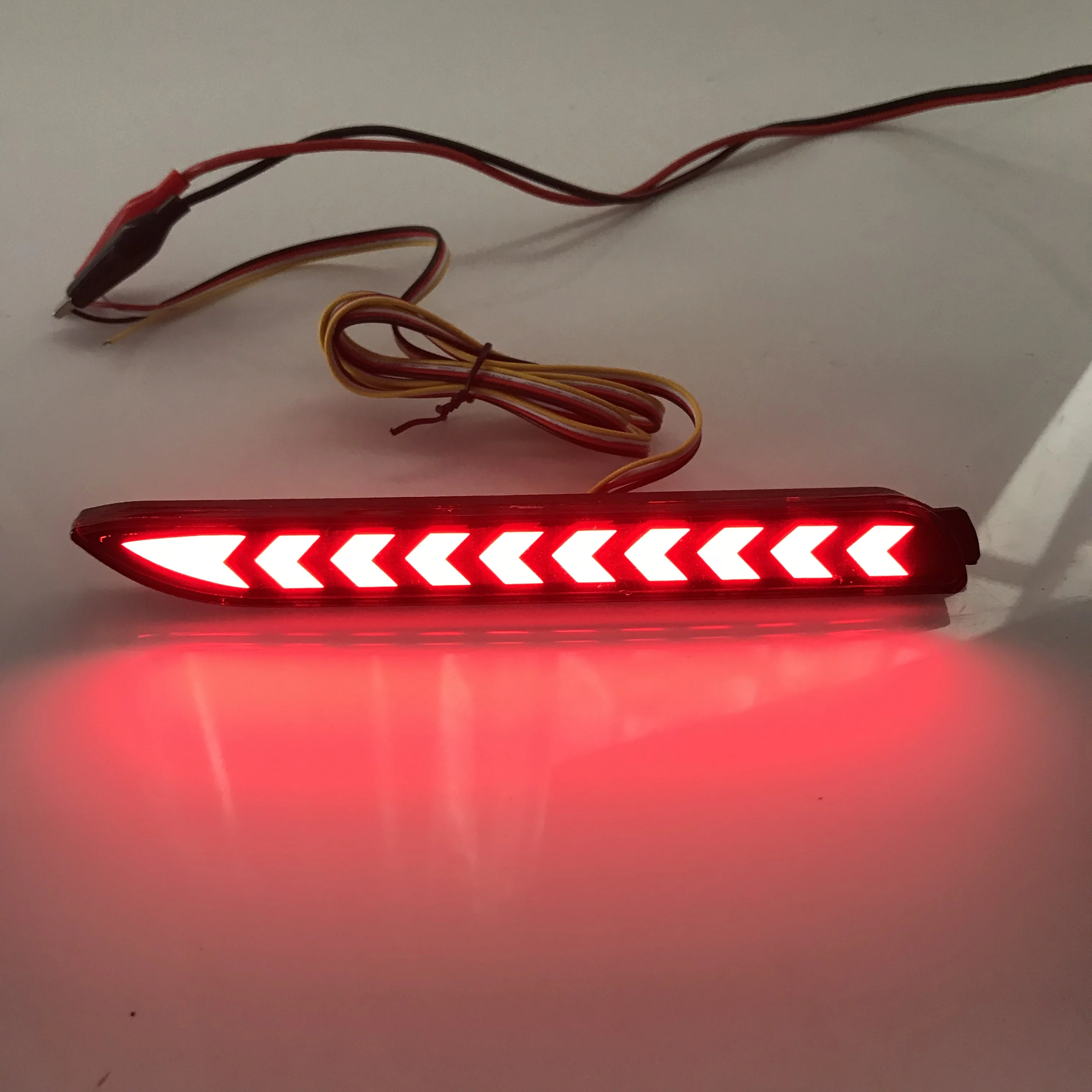 Динамический отражатель потока светильник светодиодный задний стоп сигнал для