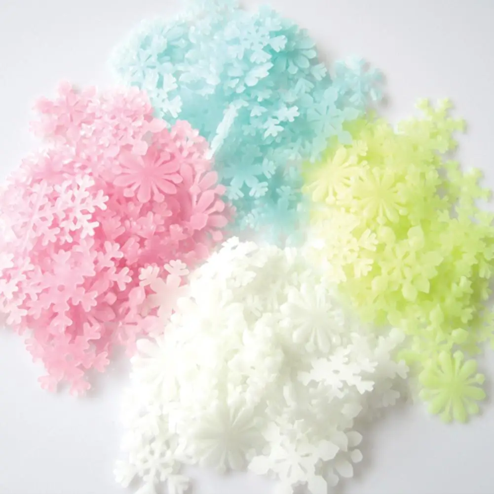 

50 Pcs Luminous Snowflake Ceiling Wall Stickers DIY Home Room Xmas Decoration