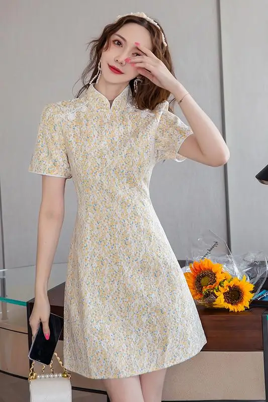 

COIGARSAM Cheongsam Floral Print Women dress Summer Dresses Yellow Flowers LAN Bottom Flower 1222