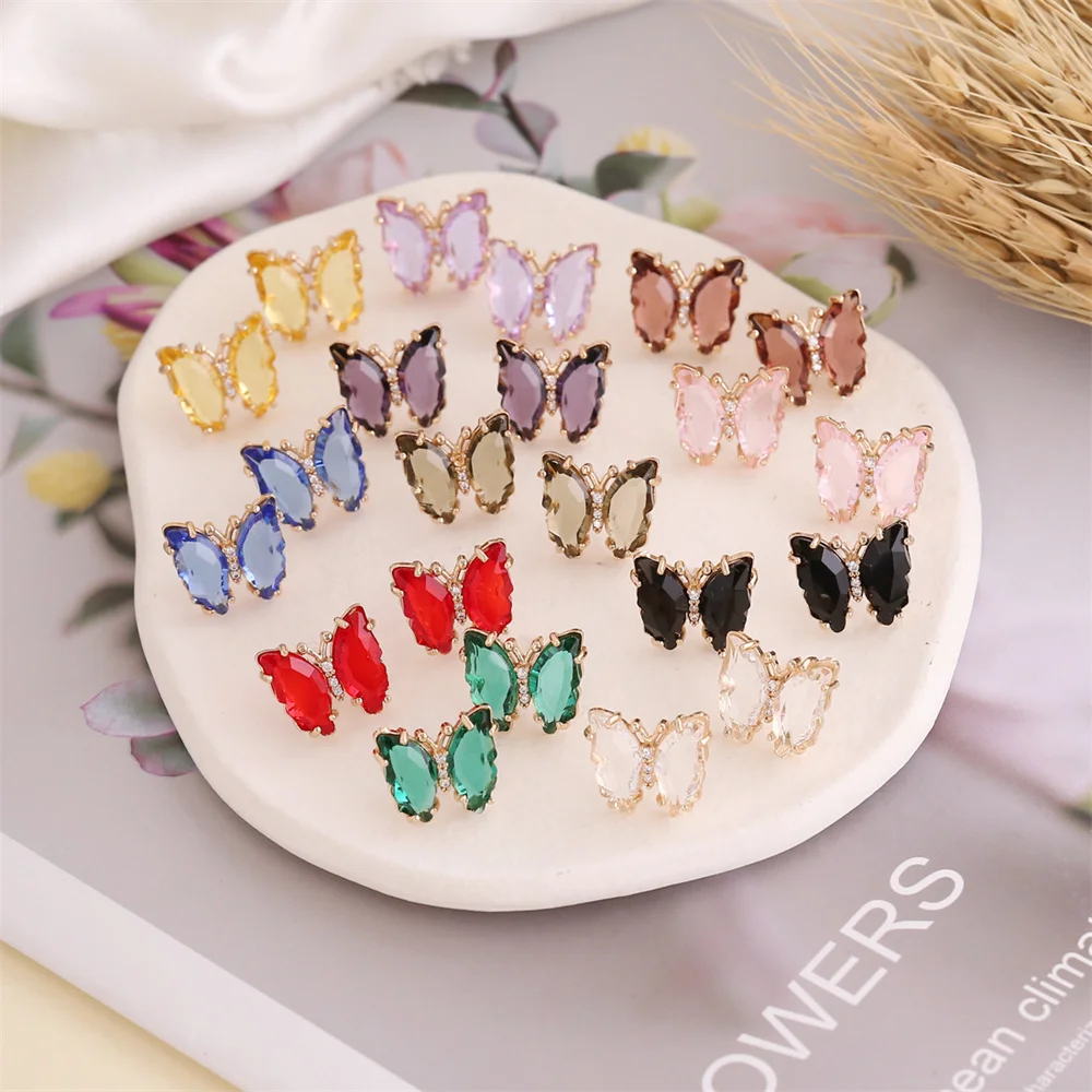 

Korean Retro Small Butterfly Stud Earrings For Women Korean Earring Cute Animal Brincos Pendientes Mujer Jewelry Accessories