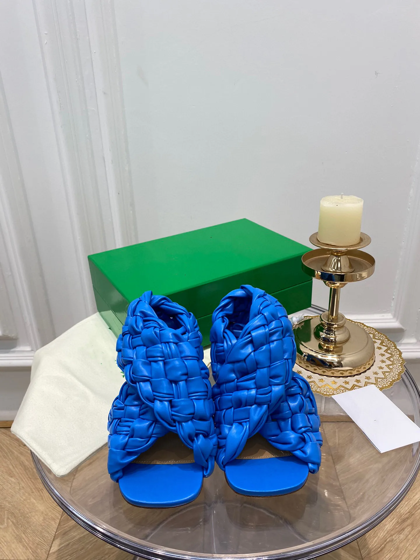 

Correct logo 2021 new spring and summer fashion trend sexy and comfortable woven high heel women's slippers high version complet