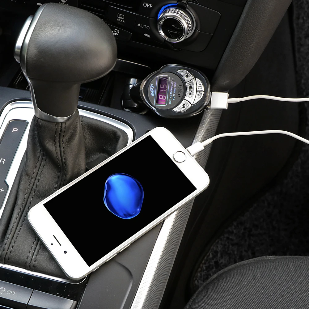 FM трансмиттер автомобильный беспроводной с поддержкой Bluetooth и 2 USB