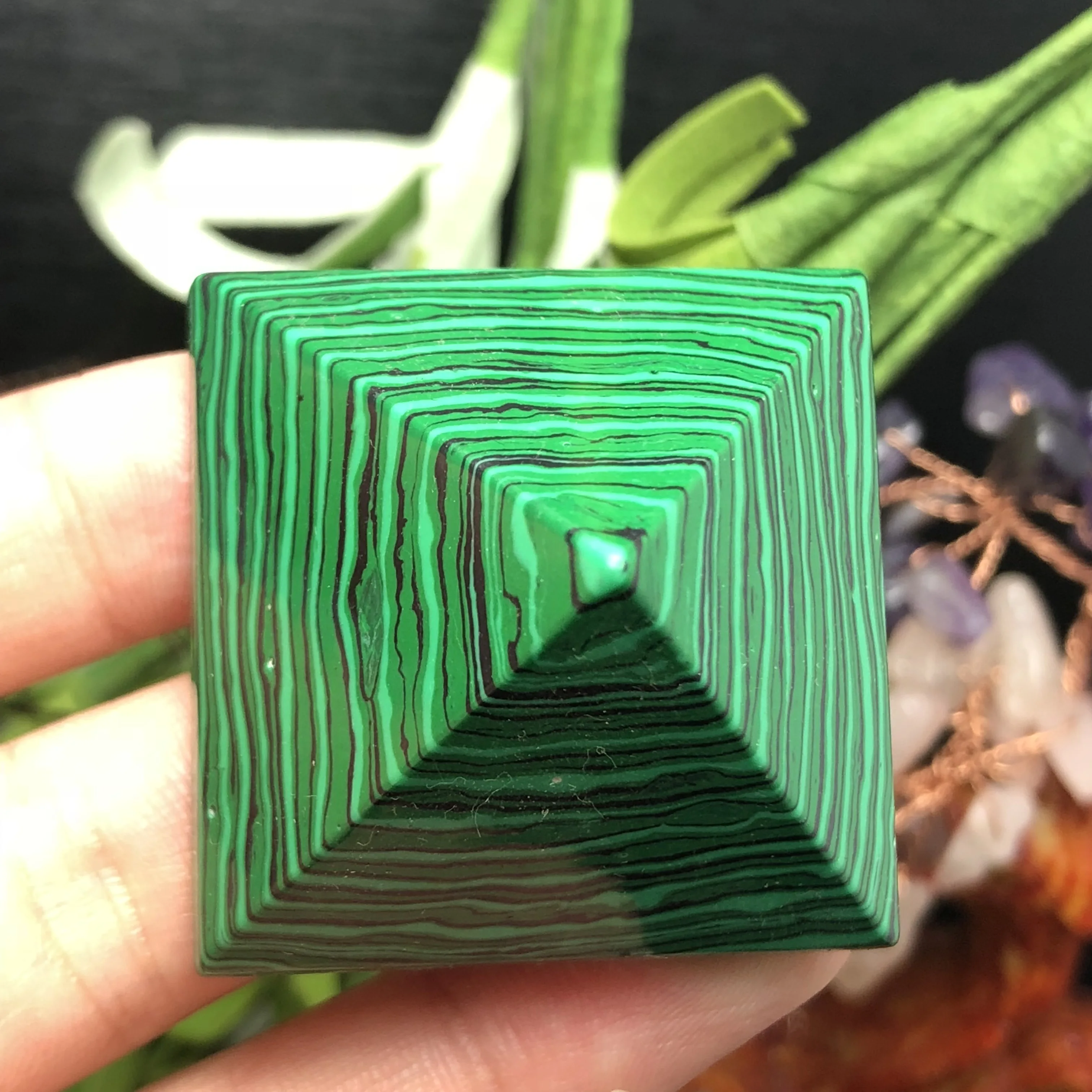 Хрустальная резная Пирамида малахит красивое украшение для дома|Камни| |