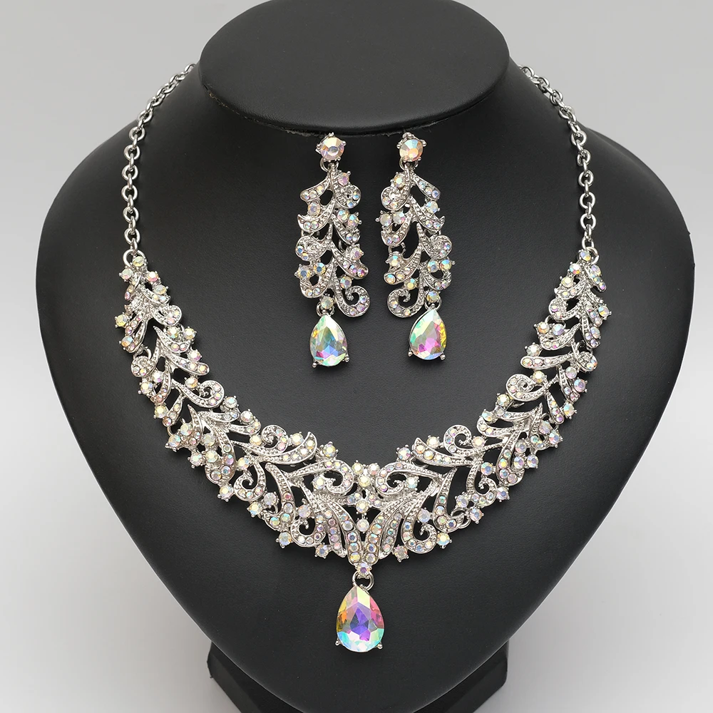 Conjuntos de joyas de boda con diamantes de imitación para mujer, collar y pendientes de moda india, blanco, ab, para novias, decoración de disfraces de fiesta