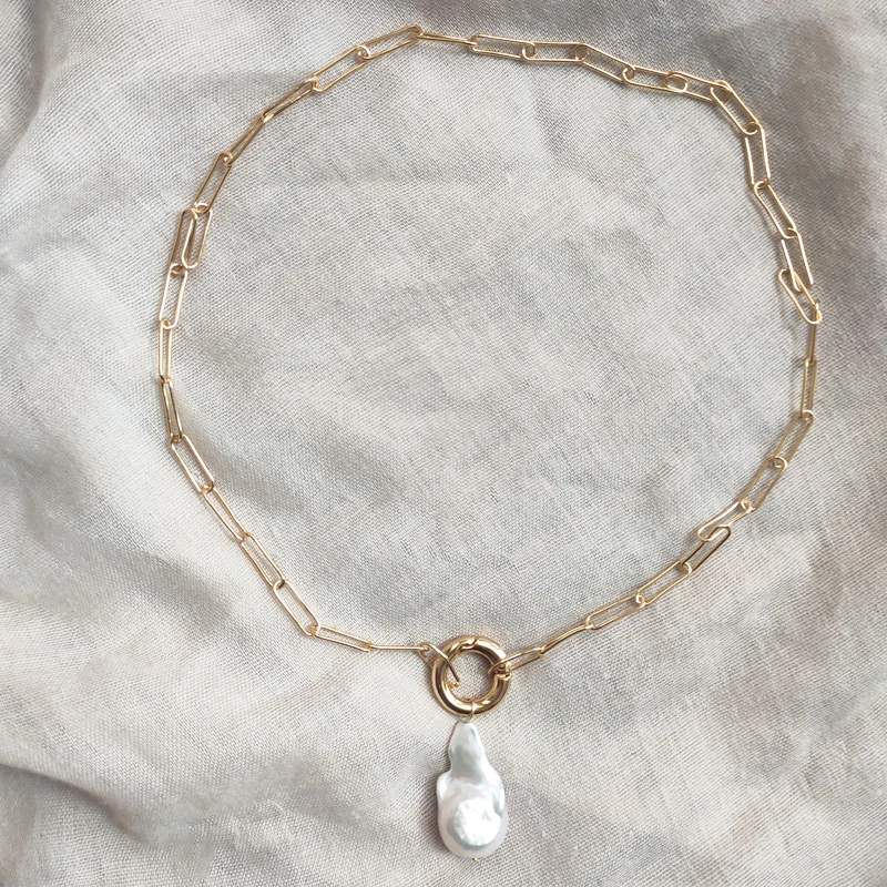 

2020 Baroque freshwater pearl pendant necklace punk electroplated gold color wide chain women high quality decorative necklace