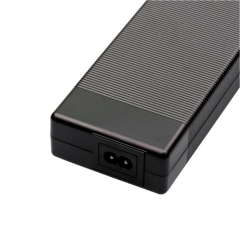 Зарядное устройство для литий ионных аккумуляторов 67 2 в А электровелосипеда 16S 60