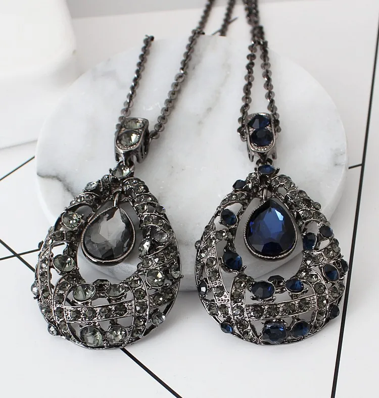 

Медный сплав белого и голубого цвета в циркониевая подвеска в виде хрустальной капли ожерелье модные элегантные модные ювелирные изделия с...