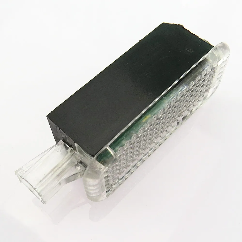 SCJYRXS 3AD 947 409 3AD947409 светодиодные внутренние фонари Footwell для Passat B6 Golf MK5 MK6 A5 A6 A7 Q3 Q5 Q7