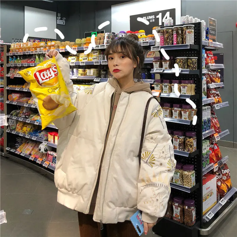 

Winter Loose Korean Christmas Embroidery Women Parkas Warm Padded Female Coat Fashion Cotton Coat