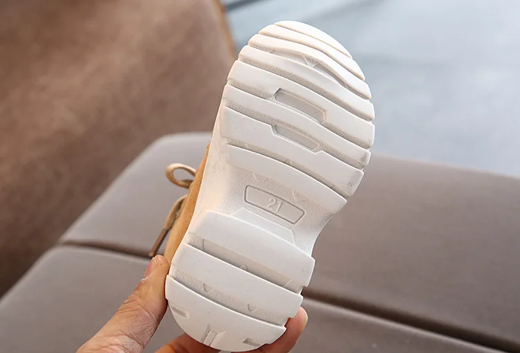 

Children Autumn Winter Martin Boots Boys Shoes Fashion Leather Soft Anti Slip Girls Boots Sport Running Shoes Toddler Shoes