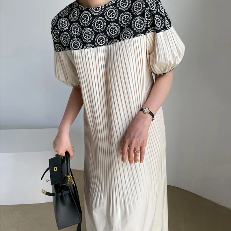 

2022 Korea Chic Summer Casual Fashion O Neck Robe Embroidery Flower Stitching Loose Puff Sleeve Midi Dress Women