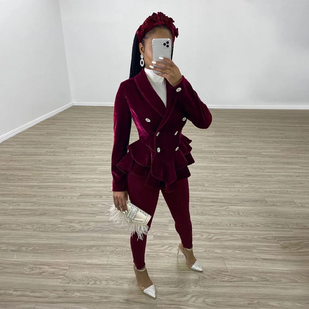 Женский бархатный пиджак BKLD винно-красный офисный с длинным рукавом двубортный