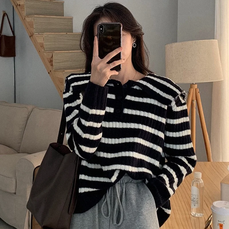 

Cmaz 2021spring and Autumn New Lazy Wind Black and White Striped Sweater Women's Thin Top Short Sweater Loose Outer Wear