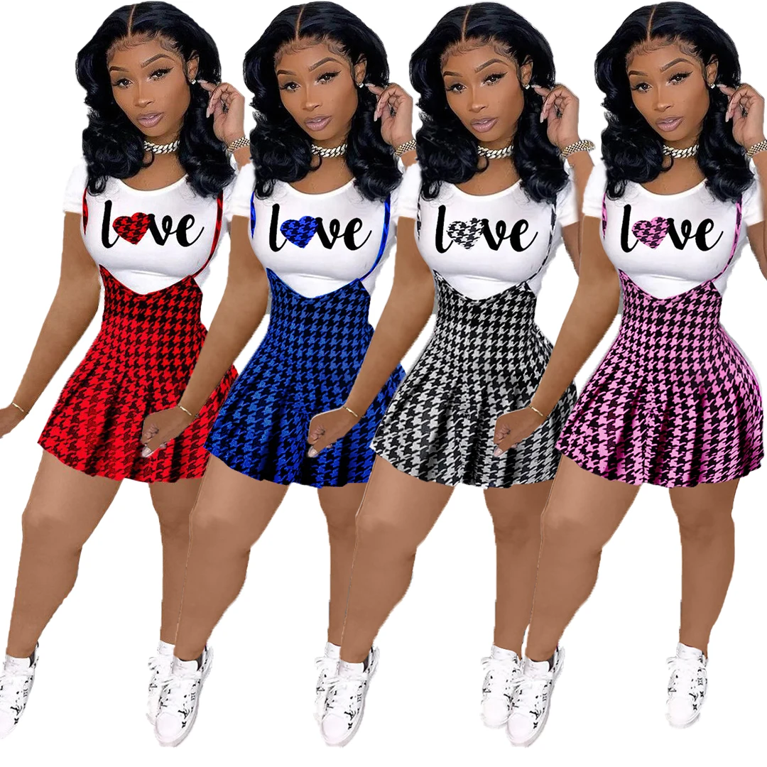 

Sexy Letter Pinted "love" 2 Pieces Skirt Sets Women Short Sleeve T-shirt and Spaghetti Strap Mini Pleated Skirt Summer Clubwear