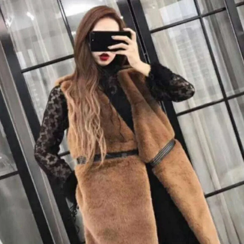 

VGH Khaki Patchwork Faux Fur Vest Coats V Neck Sleeveless Coats Loose Oversized Female Fall Winter Korean Fashion Outerwea 2020