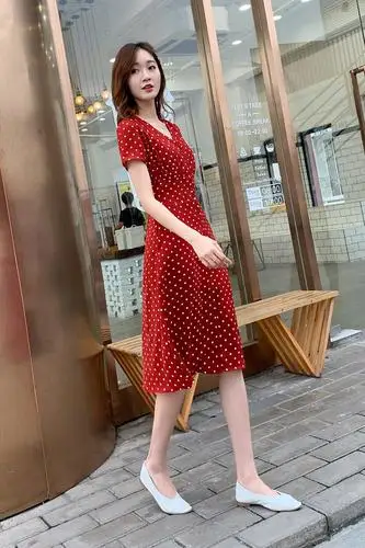 Bella philosophy свободное ТРАПЕЦИЕВИДНОЕ летнее платье в горошек с высокой талией и v