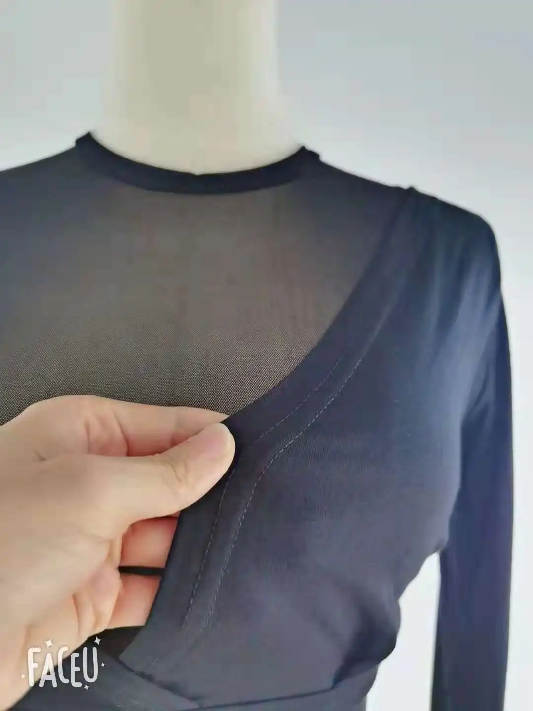 Новая весенняя Сексуальная футболка Женская эластичная летняя женская одежда