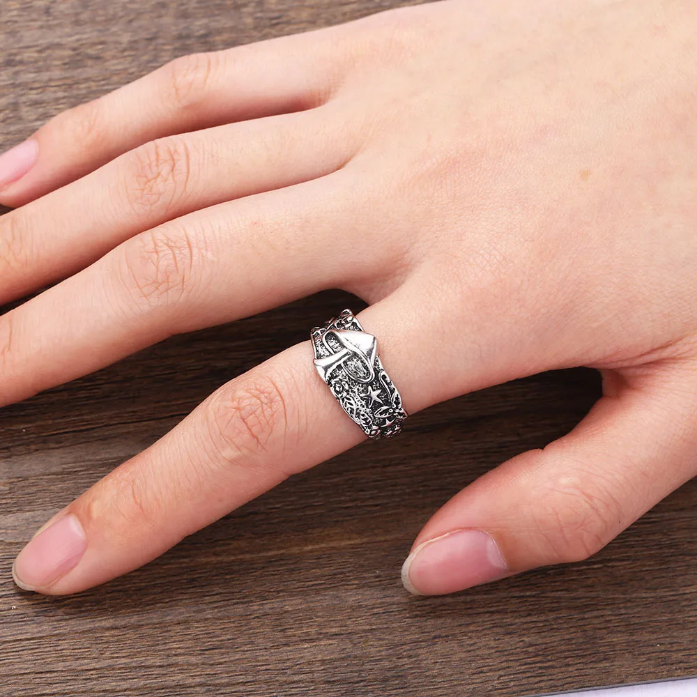 

Vintage Star Flower Pattern Ring for Women Men Multi Size Femme Statement Retro Punk Hip Hop Biker Finger Party Night Club Ring