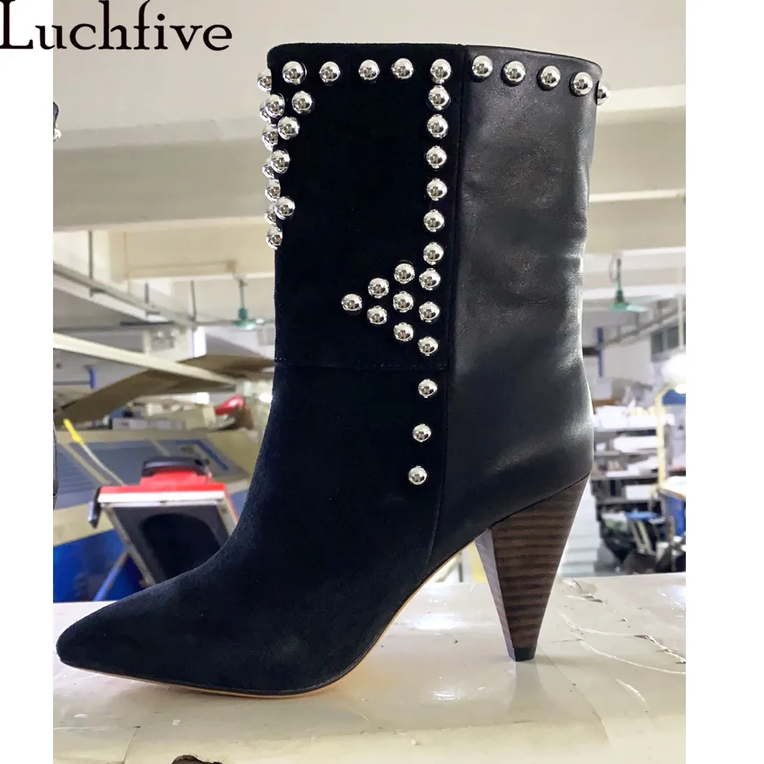 2021 Зимние Модные недельные женские ботильоны из замши и кожи со сращением