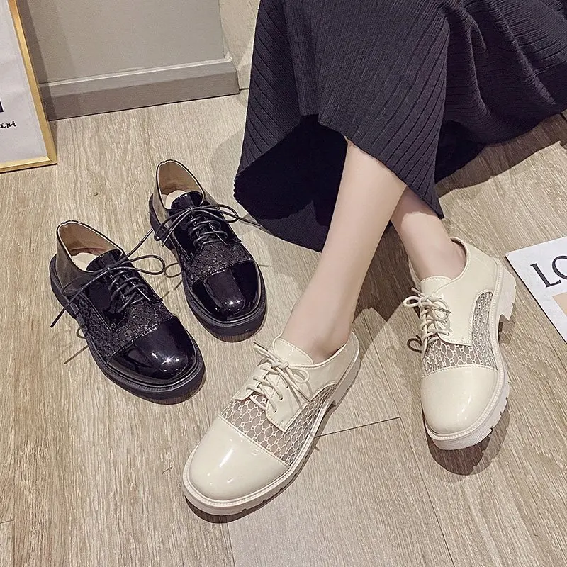 

New Design British Style Small Shoes Women's Hollow Mesh 2021 New Niche Design Women Casual Shoes Comfort Breathable Retro