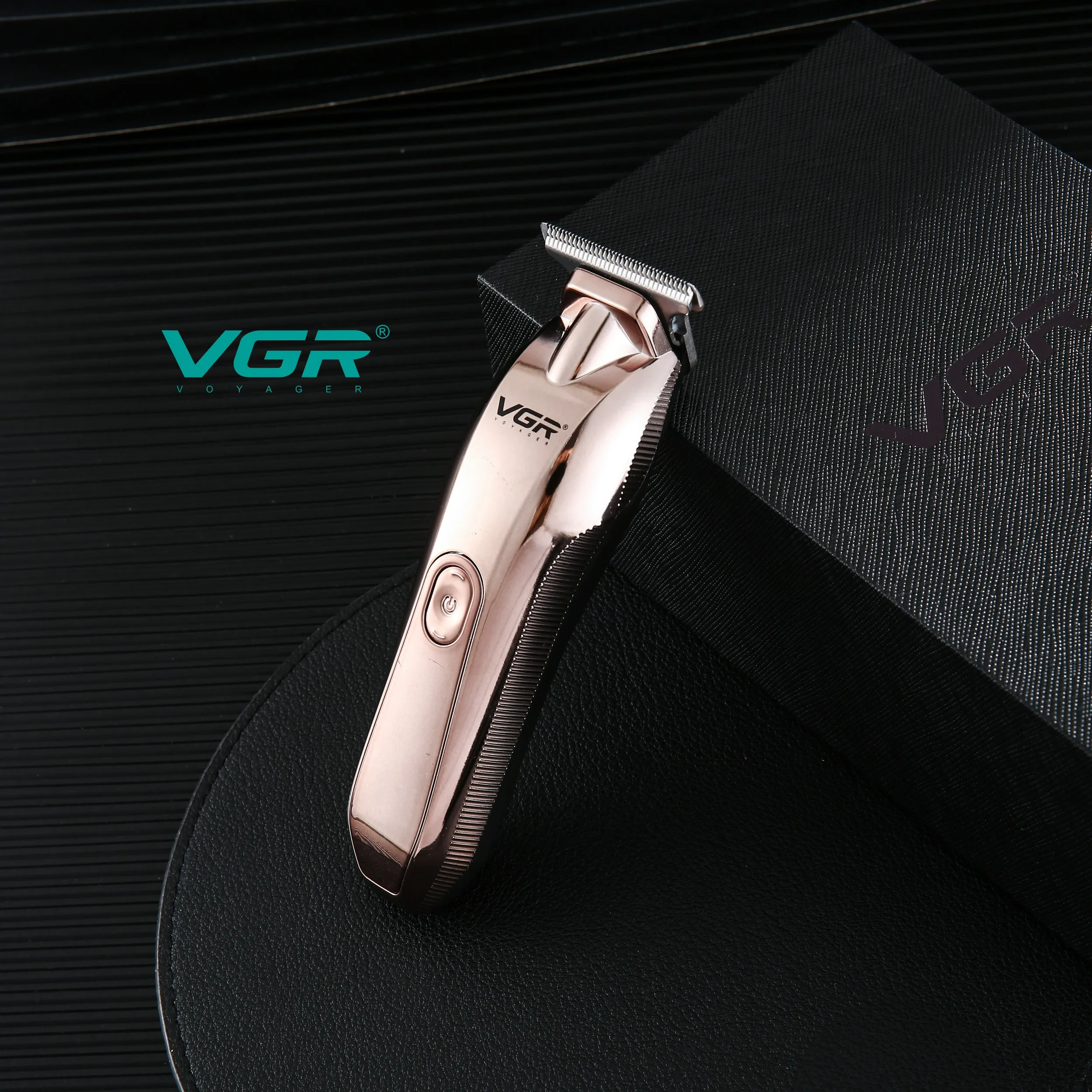VGR Hair Cutting Machine Professional Electric Hair Clipper For Men Portable Hair Trimmer LED Digital Display USB Charging V-293 enlarge